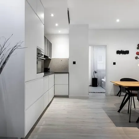 Apartamento Acacia Tree 41 - Stylish & Spacious And Crunchy *