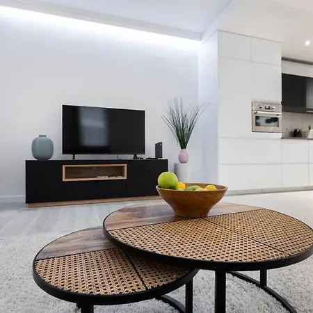 Acacia Tree 41 - Stylish & Spacious And Crunchy * Budapest